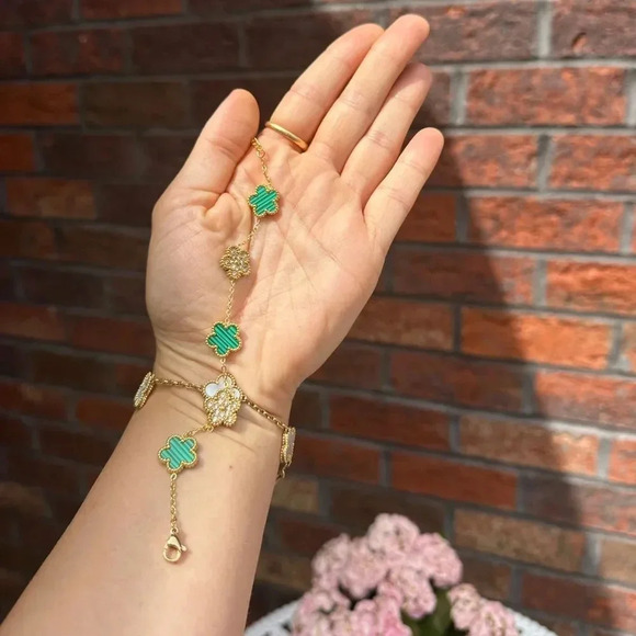 Green Alhambra 18K Gold Stainless Steel Waterproof Bracelet - Picture 15 of 16